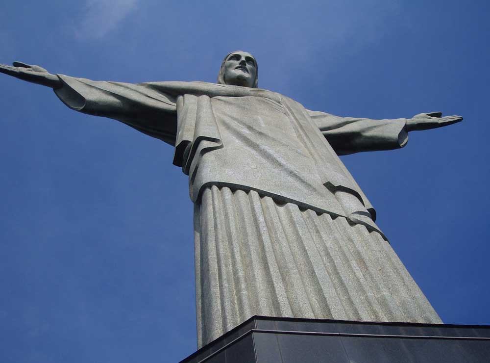 RISKS-AND-REWARDS-OF-BRAZILIAN-REAL-ESTATE