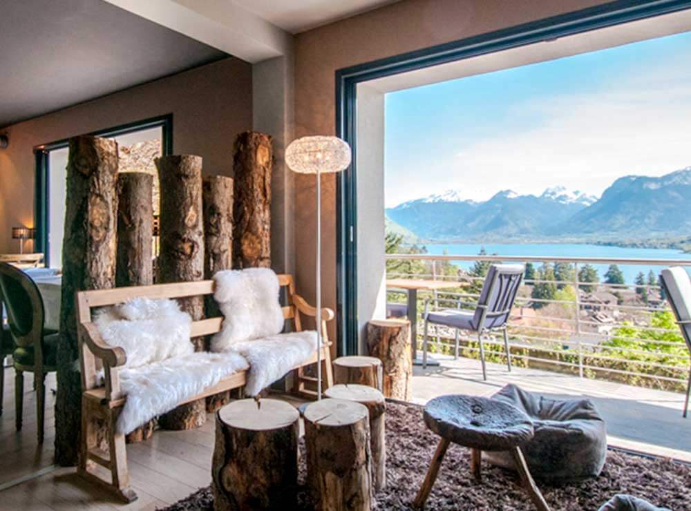 Lakeside-Luxury-In-The-Alps
