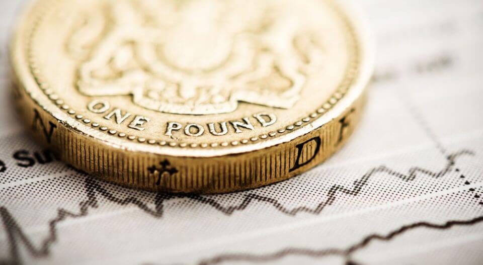 INTEREST-RATE-HIKE-HITS-HOMEOWNERS-WITH-EARLY-XMAS-‘BONUS’