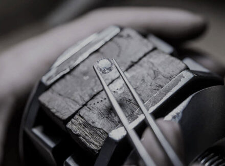 CHANGING THE DIAMOND INDUSTRY