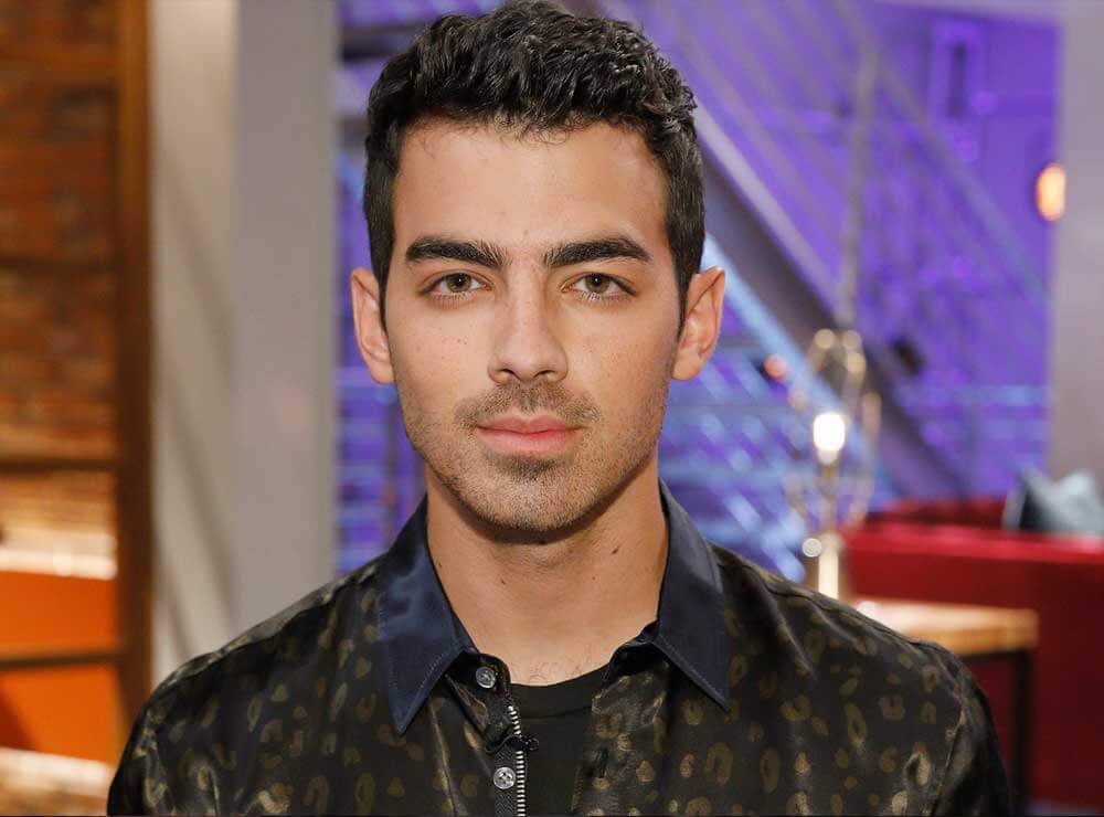 MUSICIAN AND ‘THE VOICE’ COACH JOE JONAS SELLING HIS CALIFORNIA HOME