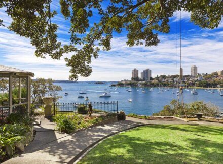AUSTRALIAN HOME PRICES IN THE MIDST OF SERIOUS DOWNTURN