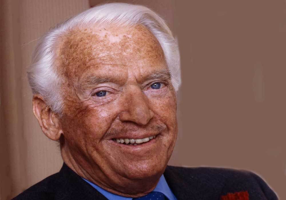 Douglas-Fairbank-Jr.’s-former-Mayfair-residence