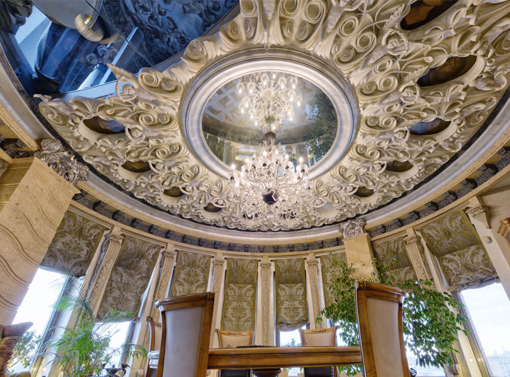 Retailers on the Russian Front on the up