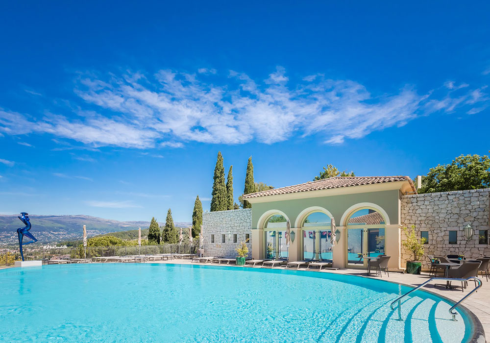 Tucked Away In Côte d’Azur