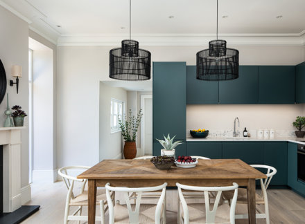 Contemporary Living in Wimbledon