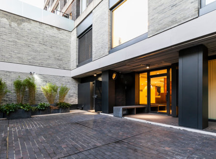 West End’s Largest Roofgarden Apartment