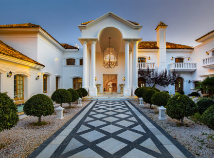 Grande Italian Mansion