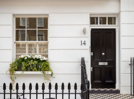 High-End Splash £2.5bn in London’s Top Postcodes
