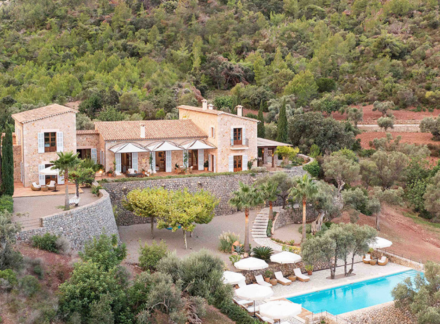 Boost for Branson’s new luxury Mallorca hotel