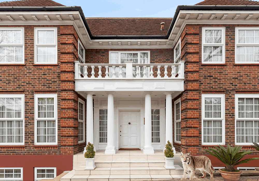 Property Of The Week Lair Of The Famous Beast Of Barnet Sale