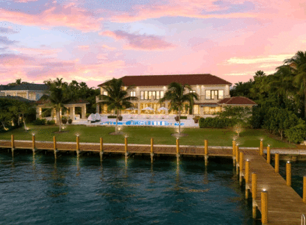 Serve Like A Champion: Luxury Estates With Winning Tennis Courts