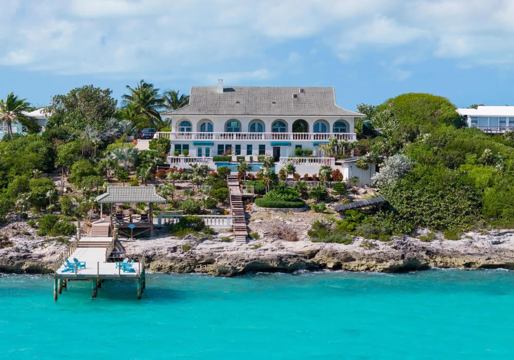Property Of The Week Vista Del Mar A Coastal Oasis