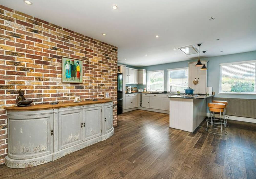 King Henry VIII Waterside Home On Thames Ditton Island