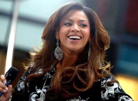 Beyonce Crazy In Love With The Cotswolds