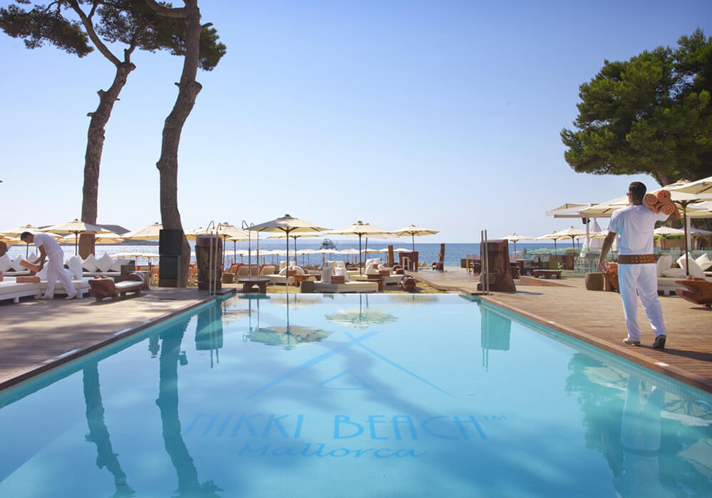 Baronesa Palace Lisbon Luxury Property Hotel