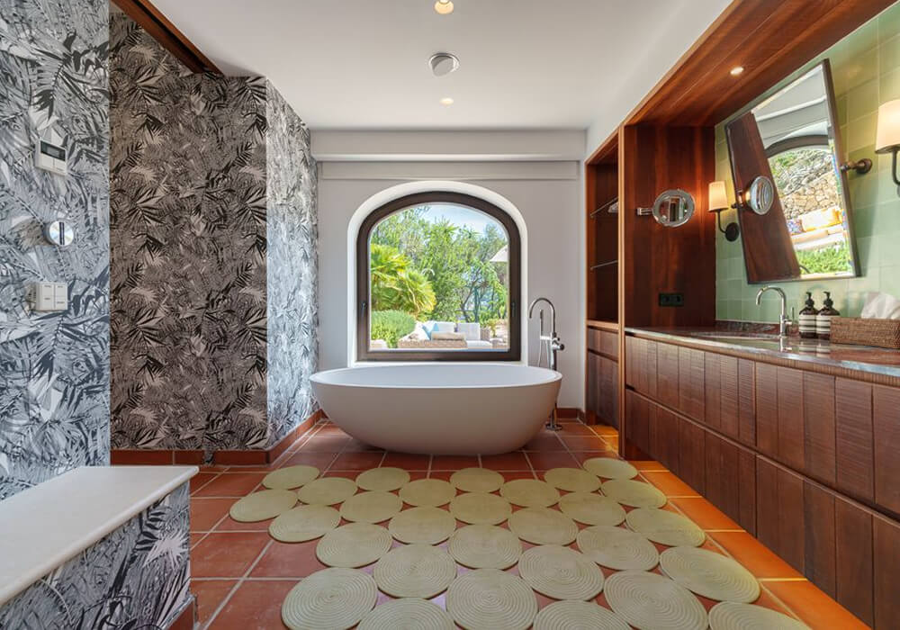 Spain Camp de Mar's Luxury Homes For Sale