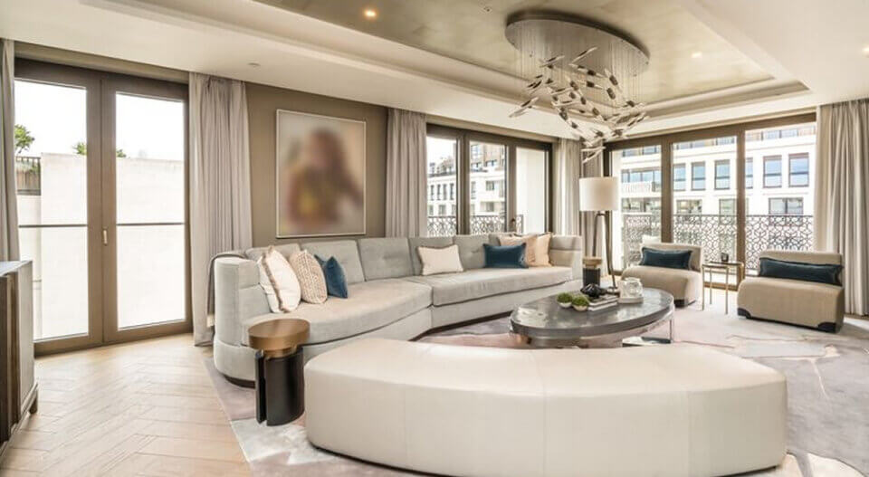 Chelsea Apartment Luxury Property For Sale