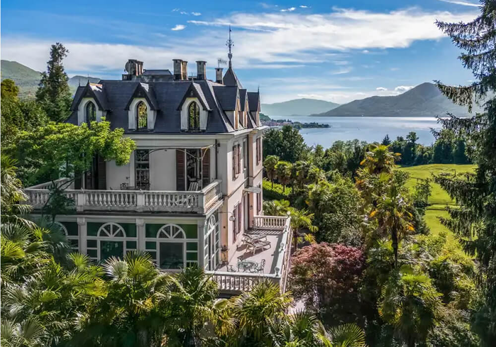 Lakeside Villa Luino Italy