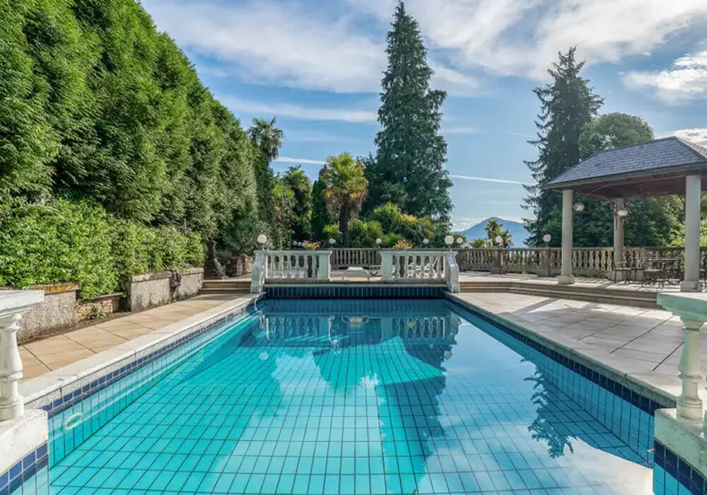 Lakeside Villa Luino Italy